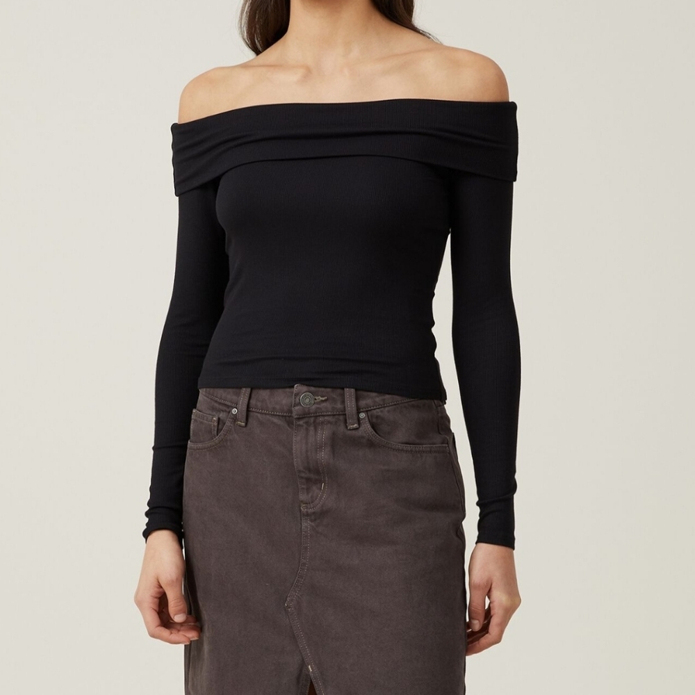 Cotton On Off-The-Shoulder - Picture 2 of 6